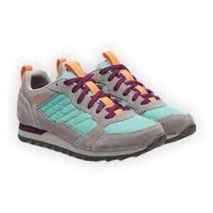 Merrell Alpine retro sneakers in Moon/Mint, sz 8